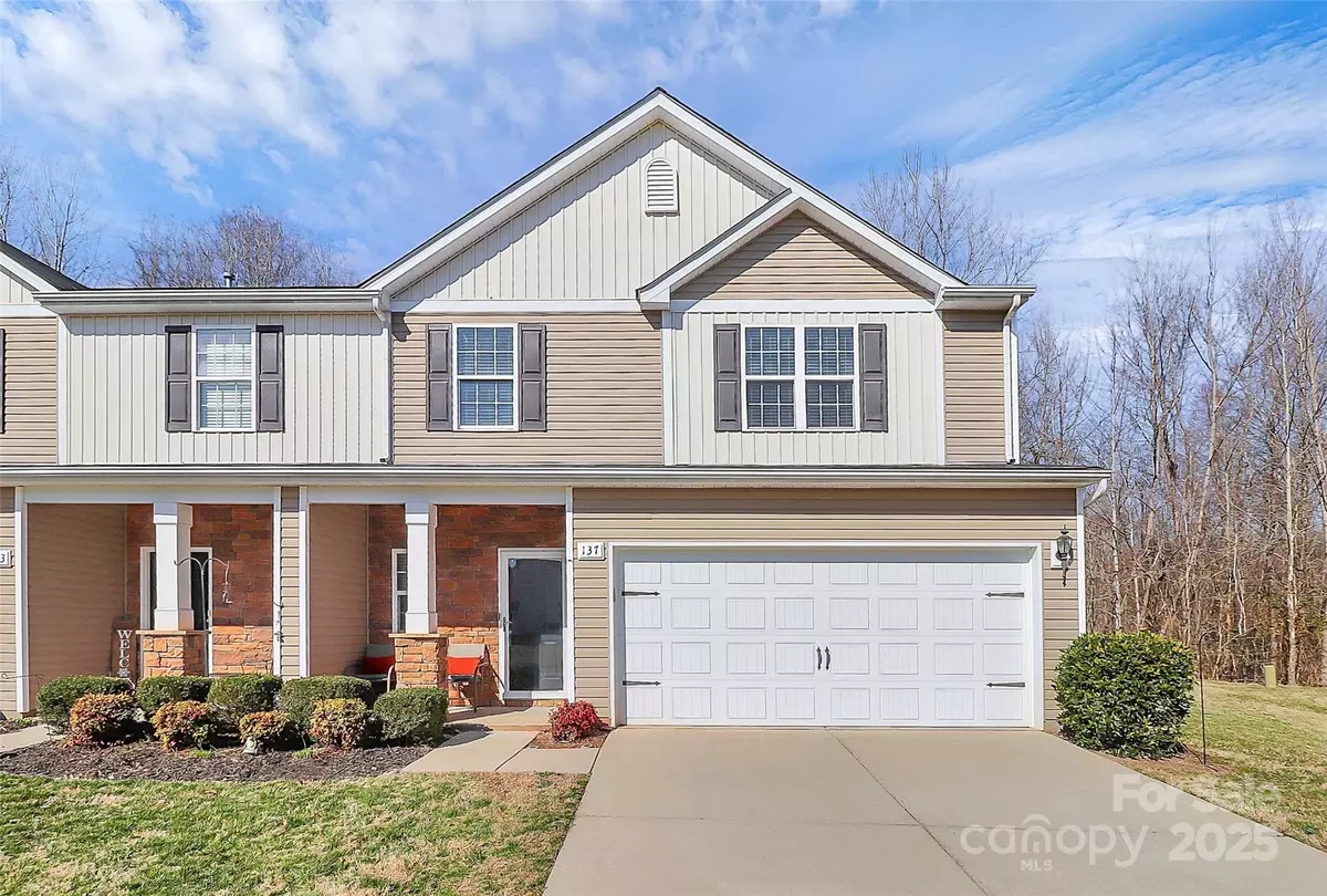 Mount Holly, NC 28120,137 Woodbridge CIR