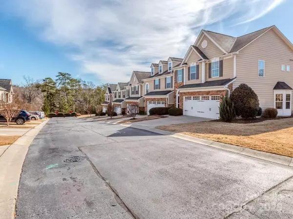 Fort Mill, SC 29708,506 Sailview DR
