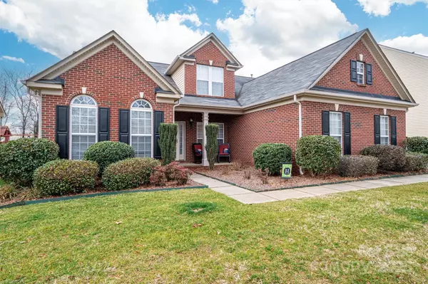 2555 Holly Oak LN, Gastonia, NC 28056