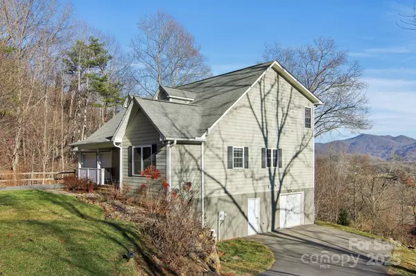 Canton, NC 28716,76 Eastern Sky DR