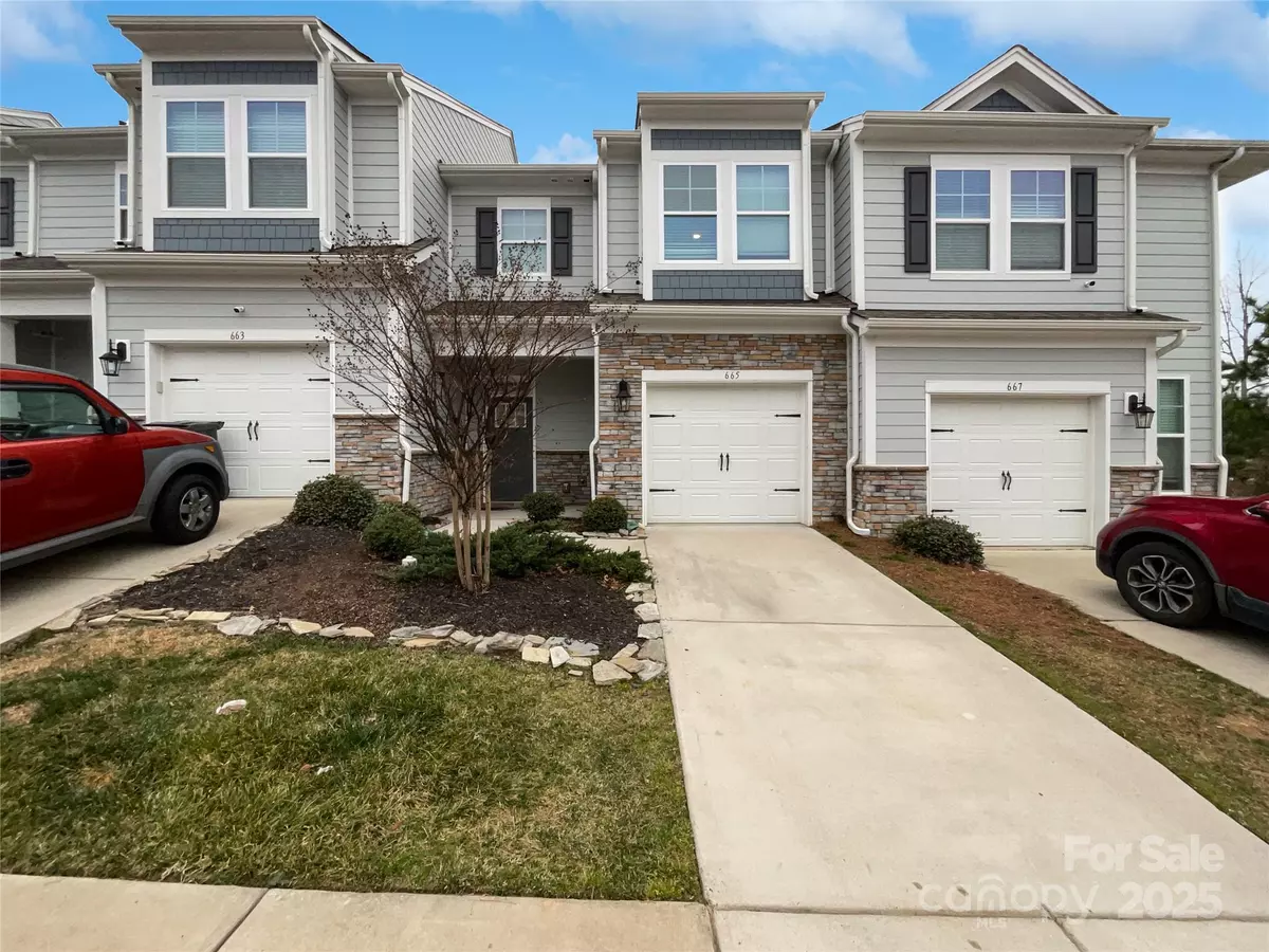 Clover, SC 29710,665 Cypress Glen LN