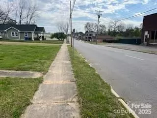 Hickory, NC 28602,774 1st AVE