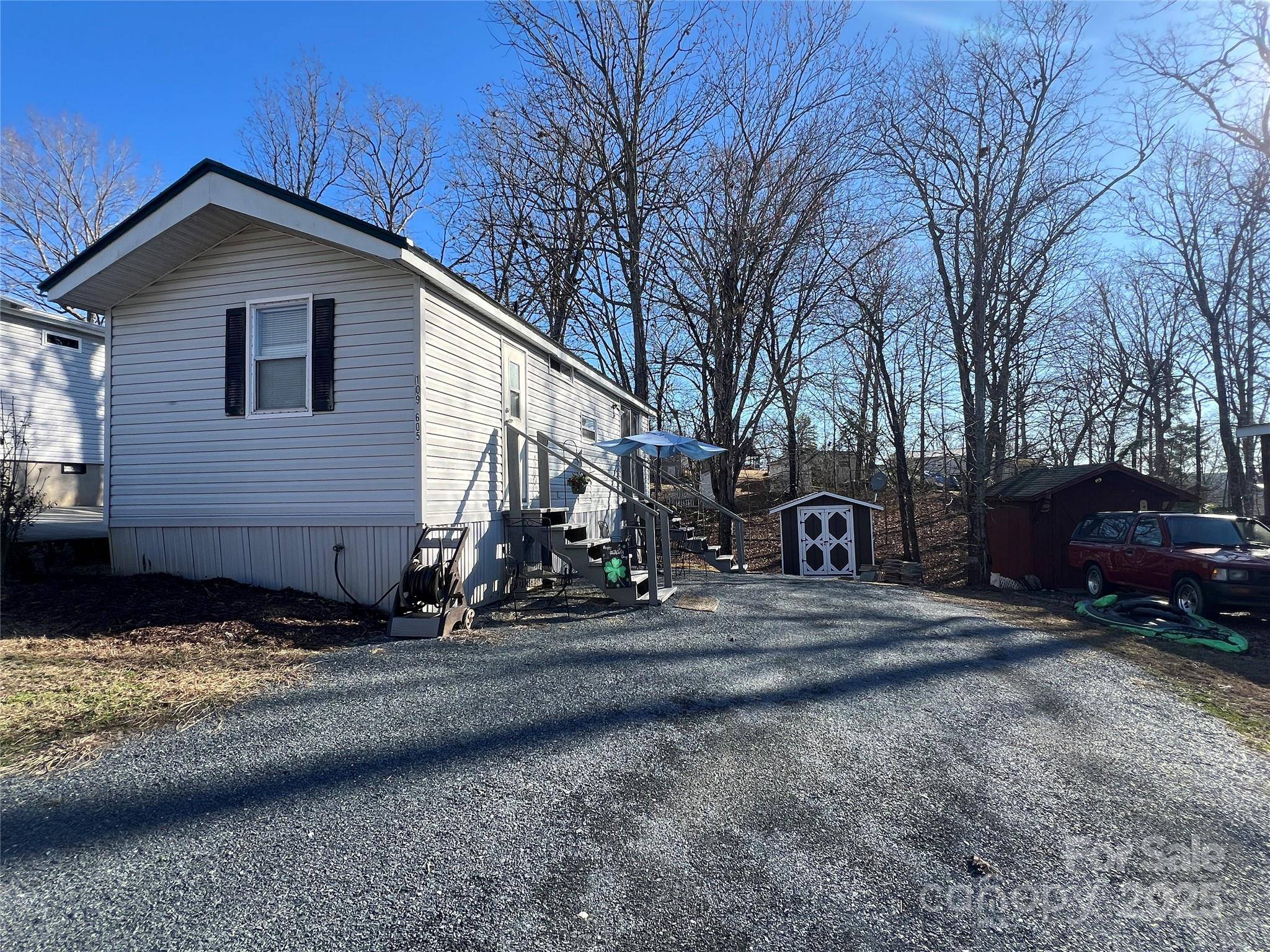 New London, NC 28127,109 Hummingbird CIR