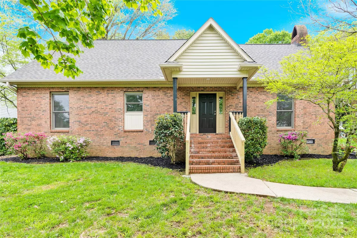 Gastonia, NC 28056,2041 Jefferson AVE