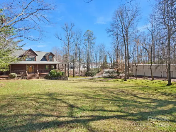 Lake Wylie, SC 29710,5981 Johnson RD
