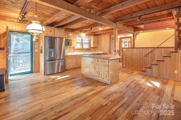 Fairview, NC 28730,14 Woods DR