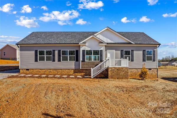 447 Lookout Dam RD, Statesville, NC 28625