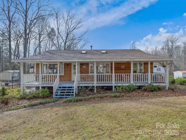Candler, NC 28715,17 English PL