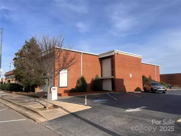 Salisbury, NC 28144,309 N Main ST
