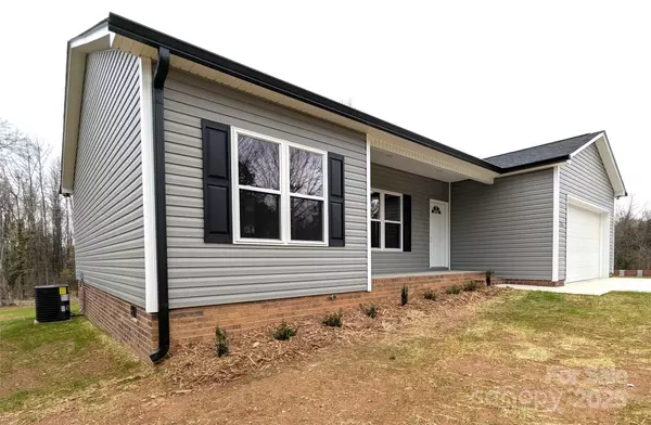 Albemarle, NC 28001,203 S Hill AVE #3