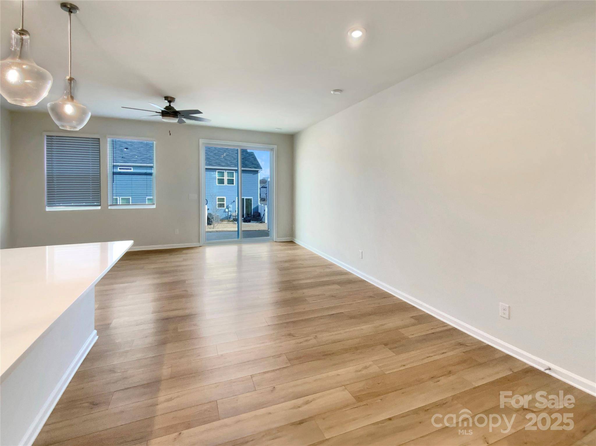 Charlotte, NC 28269,5629 Axil LN