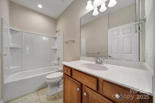 Fort Mill, SC 29707,1001 Mesa Verde DR