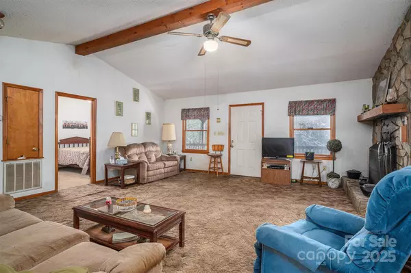 Sherrills Ford, NC 28673,8749 Dog Leg RD #7