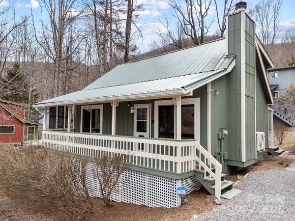 79 Susan DR, Maggie Valley, NC 28751