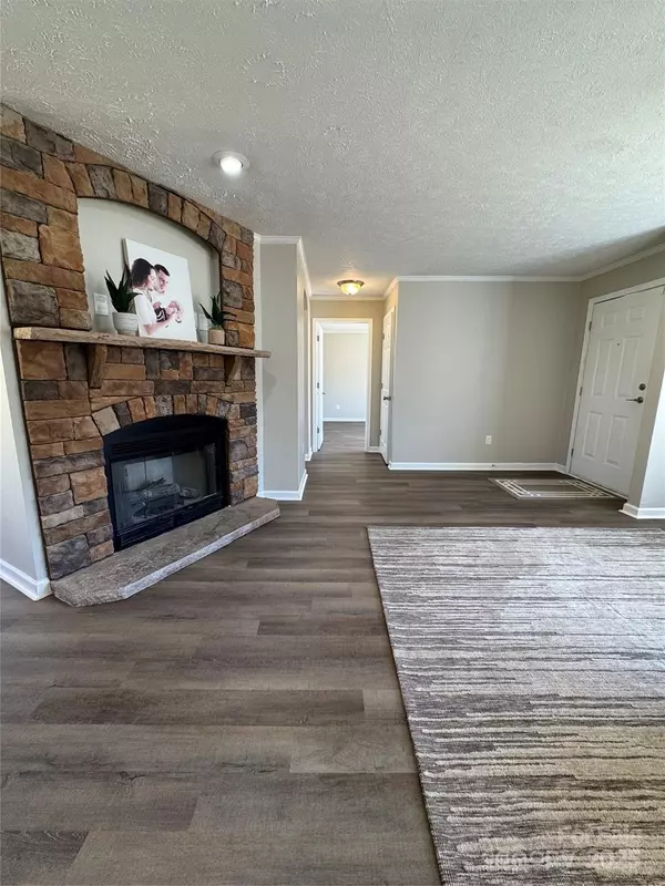 Statesville, NC 28677,110 Amber LN