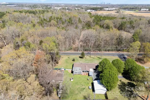 Charlotte, NC 28273,4937 Lebanon DR #1