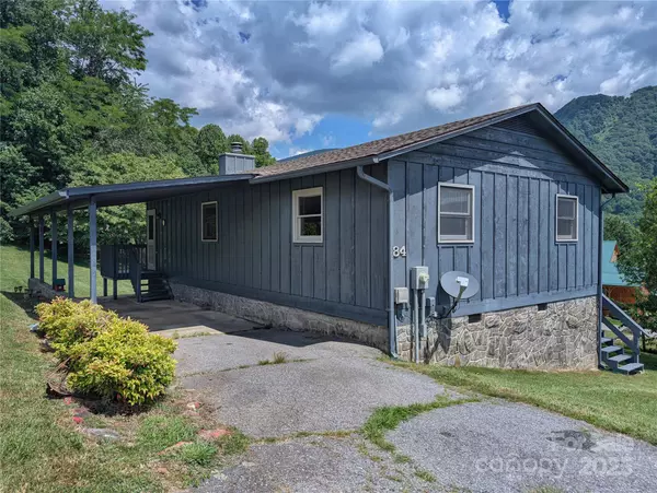Maggie Valley, NC 28751,84 Stoney Ridge LOOP