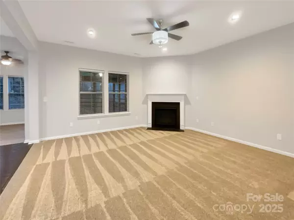 Tega Cay, SC 29708,705 Old Cove RD