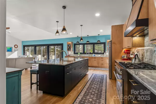 Morganton, NC 28655,1441 Southpointe DR #249