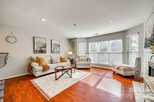 Charlotte, NC 28202,509 N Graham ST #2D