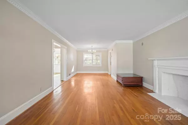 Newton, NC 28658,223 Oakland CIR