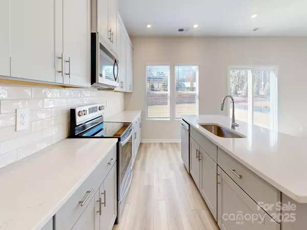 Stanley, NC 28164,1414 Windy Park DR