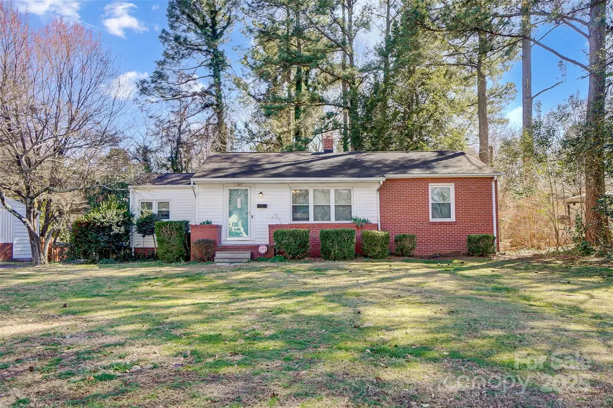 Gastonia, NC 28054,1001 E 8th AVE