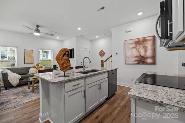 Matthews, NC 28105,5025 Cherry Gum CT #47