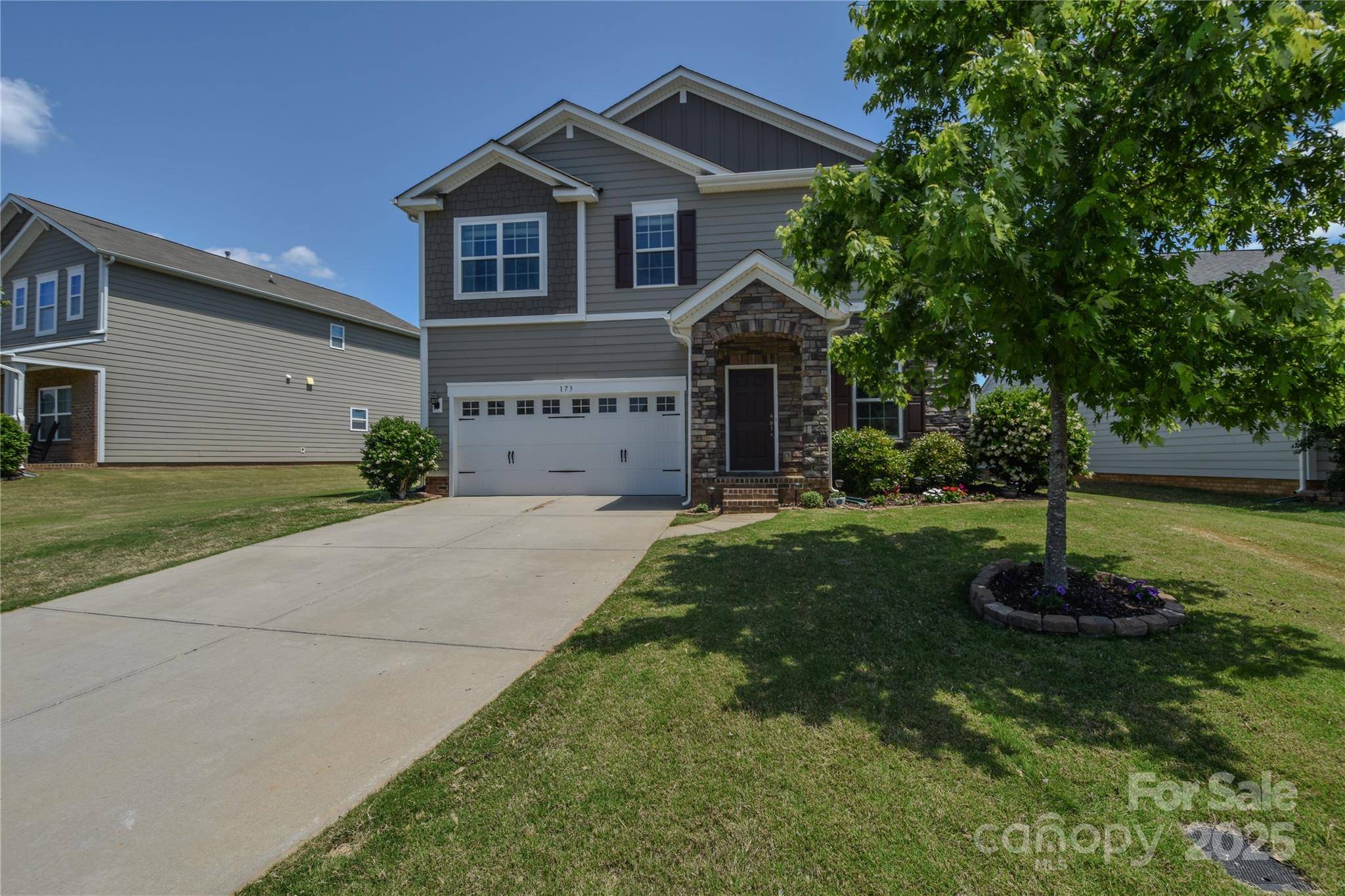 173 Glastonbury DR, Mooresville, NC 28115