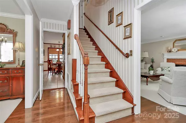 Charlotte, NC 28270,10501 South Hall DR