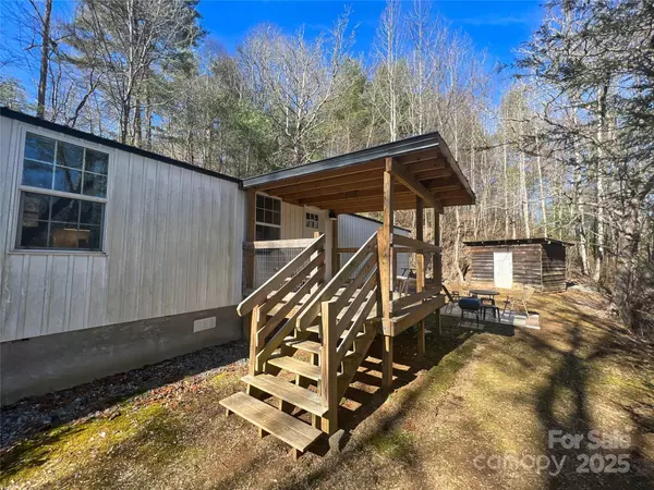 1019 Hudlin Gap RD, Pisgah Forest, NC 28768