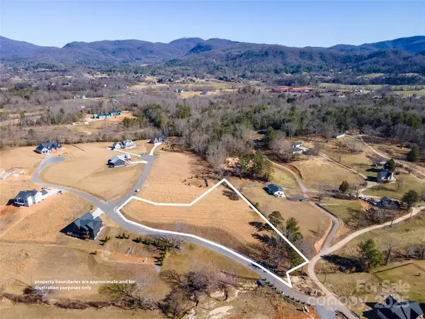 Fletcher, NC 28732,201 Thistle Ridge CT #15