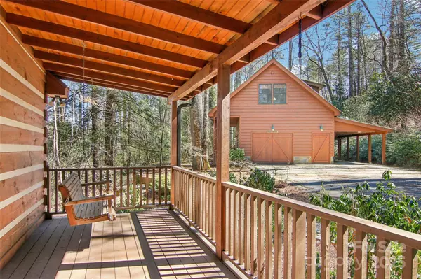 Brevard, NC 28712,380 Cedar LN