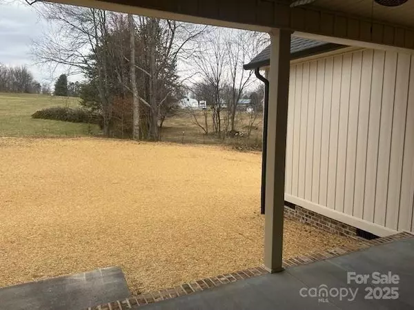 Hudson, NC 28638,102 Harvest Meadow DR #2