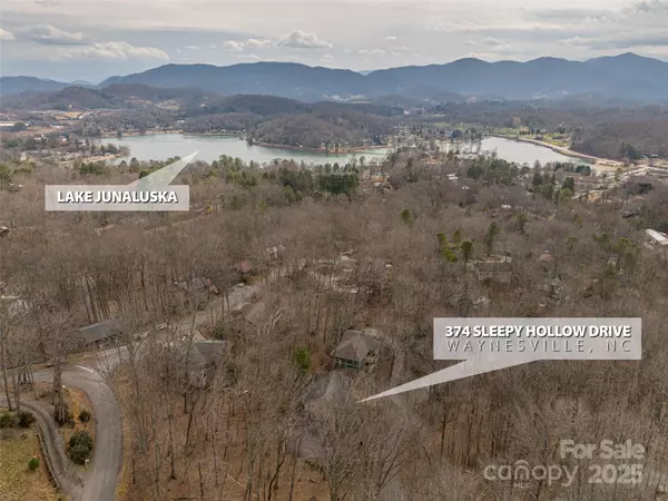 Waynesville, NC 28785,374 Sleepy Hollow DR