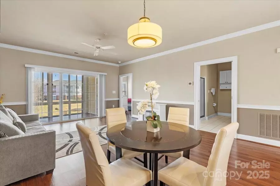 8923 Meadow Vista RD, Charlotte, NC 28213