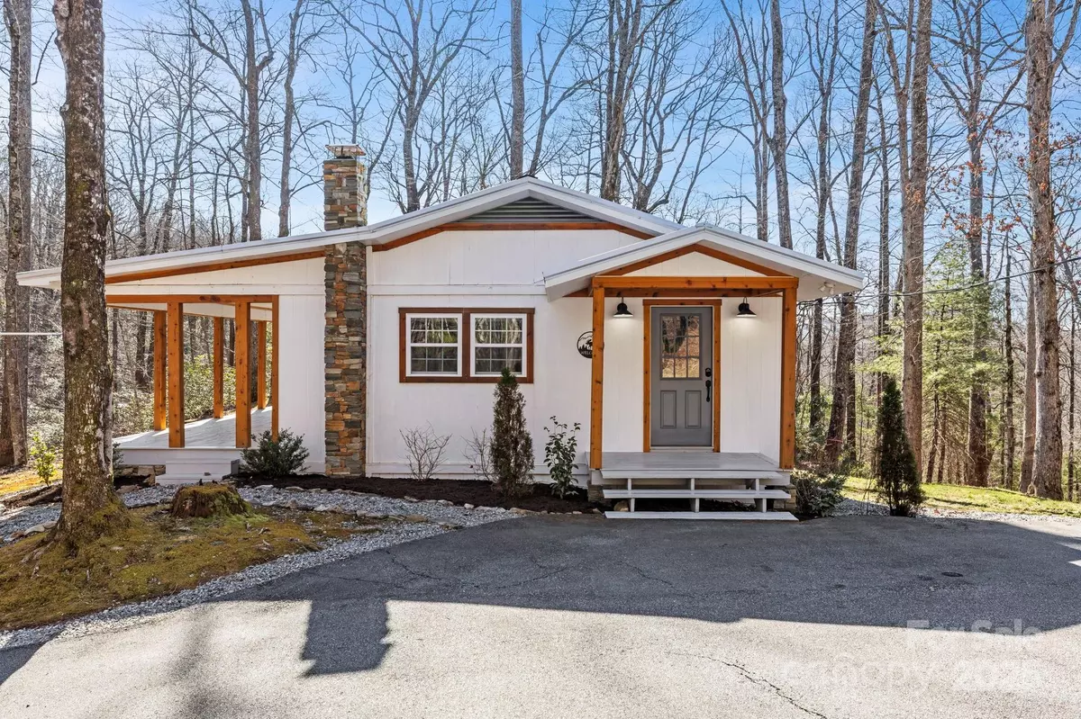 Zirconia, NC 28790,633 Kingdom PL