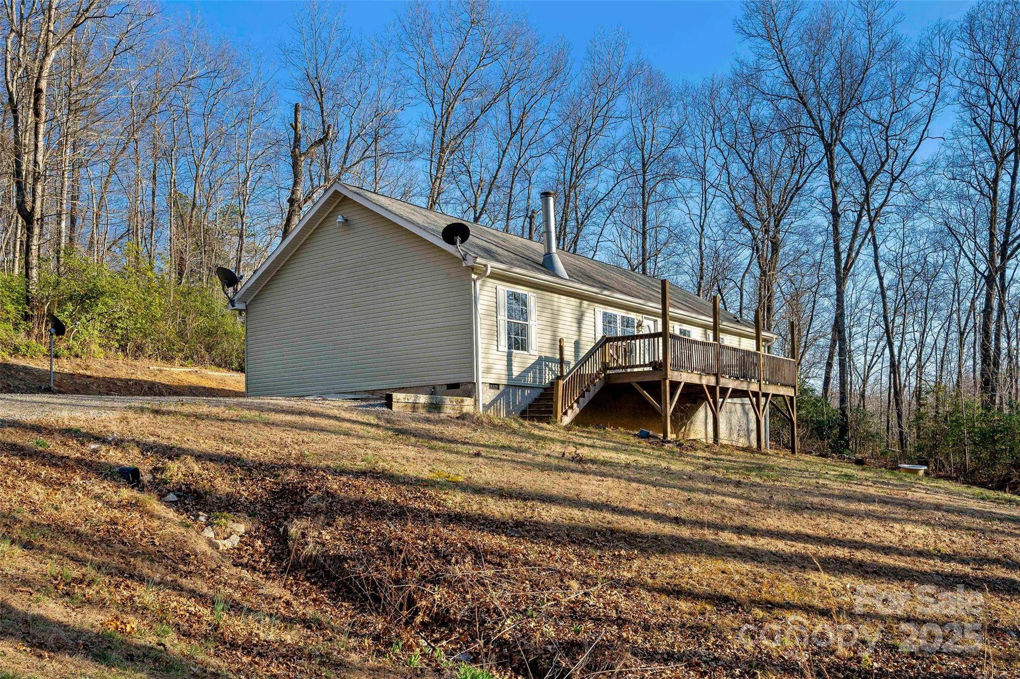 23 Clarks Crossing WAY, Black Mountain, NC 28711