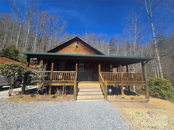 248 Quiet Cove PL, Sylva, NC 28779