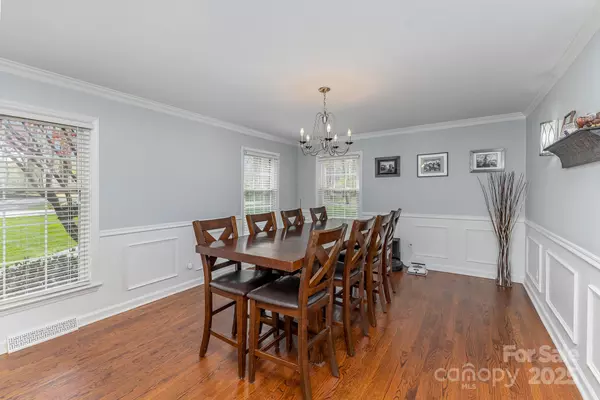 Statesville, NC 28625,748 Saint Cloud DR