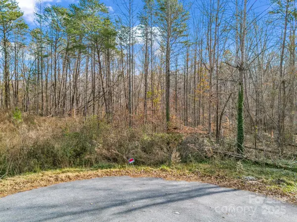 Shelby, NC 28152,0 Pinecrest DR