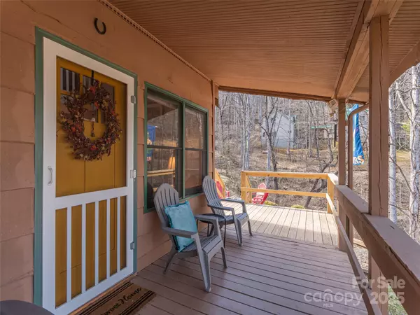 Waynesville, NC 28785,774 Mountain Lake DR