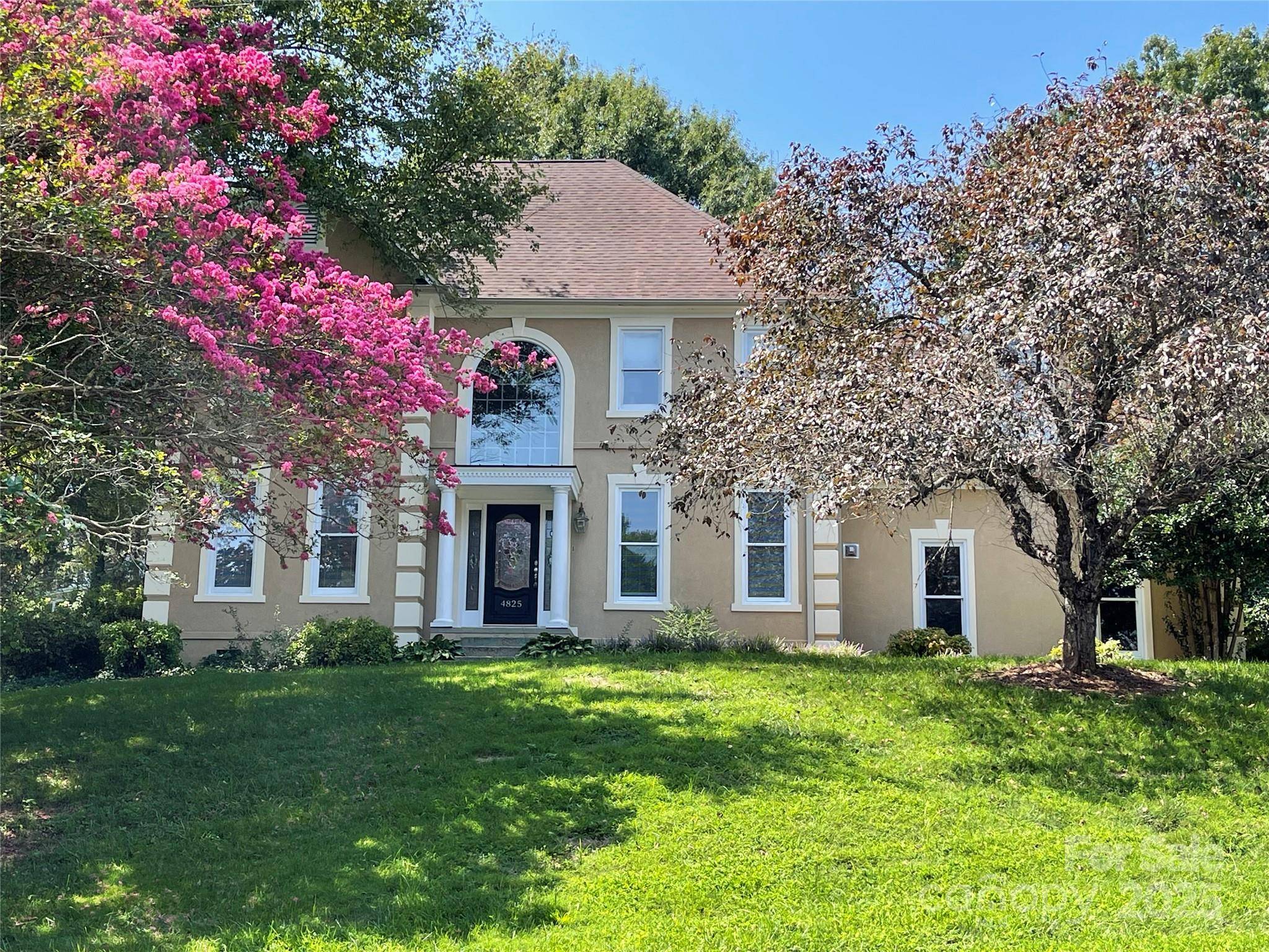 Hickory, NC 28601,4825 1st Street CT NW