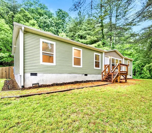 Asheville, NC 28806,11 Pyrite WAY