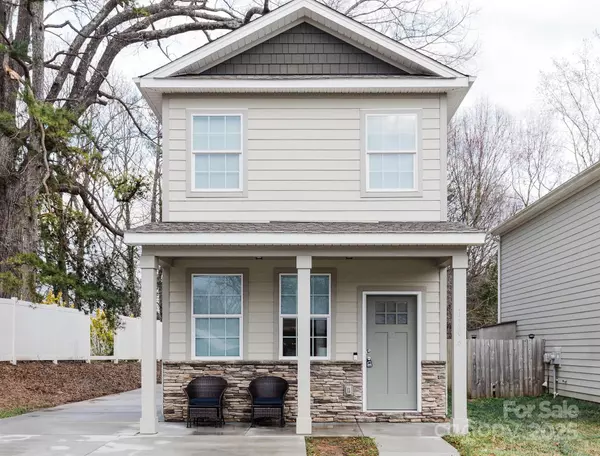 Hickory, NC 28601,1766 15th Street PL NE