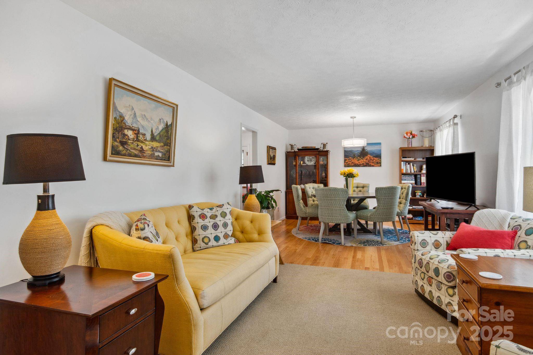 Asheville, NC 28805,12 Springwood DR