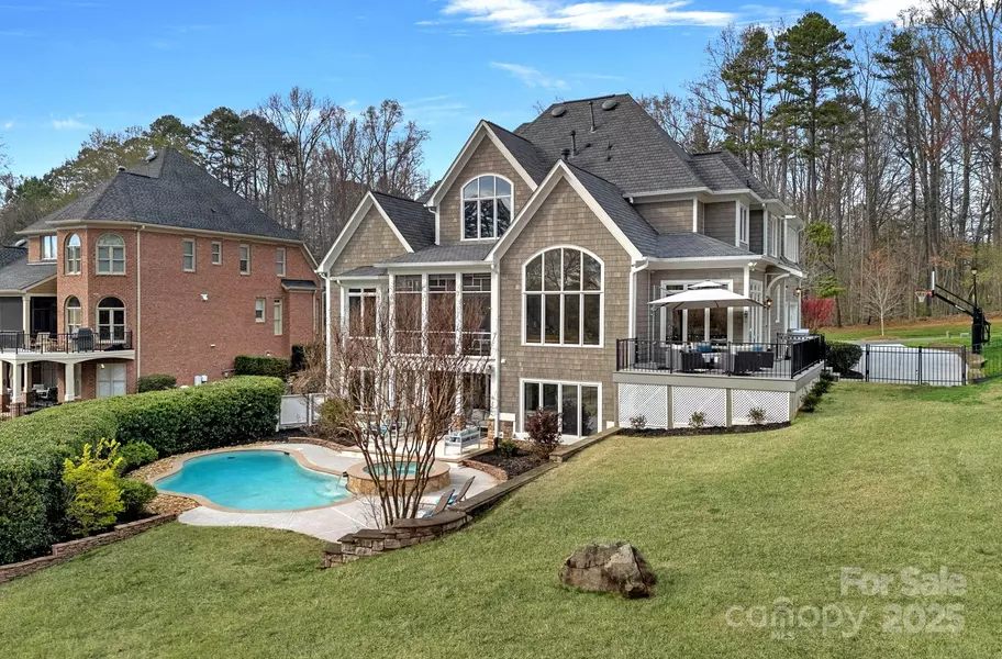 13500 Robert Walker DR, Davidson, NC 28036