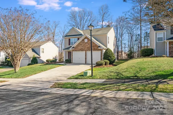 Charlotte, NC 28216,6636 Rustic View CT