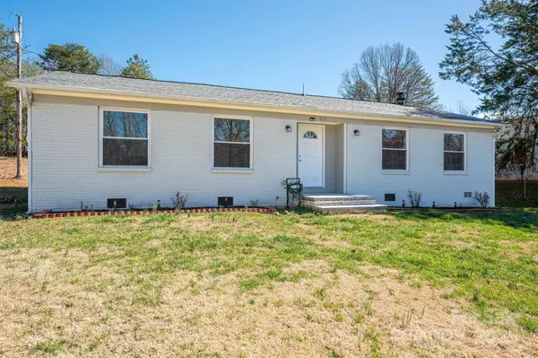 111 Astrid LN, Forest City, NC 28043
