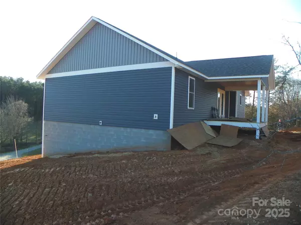 Marshall, NC 28753,565 Morlin Acres DR #1